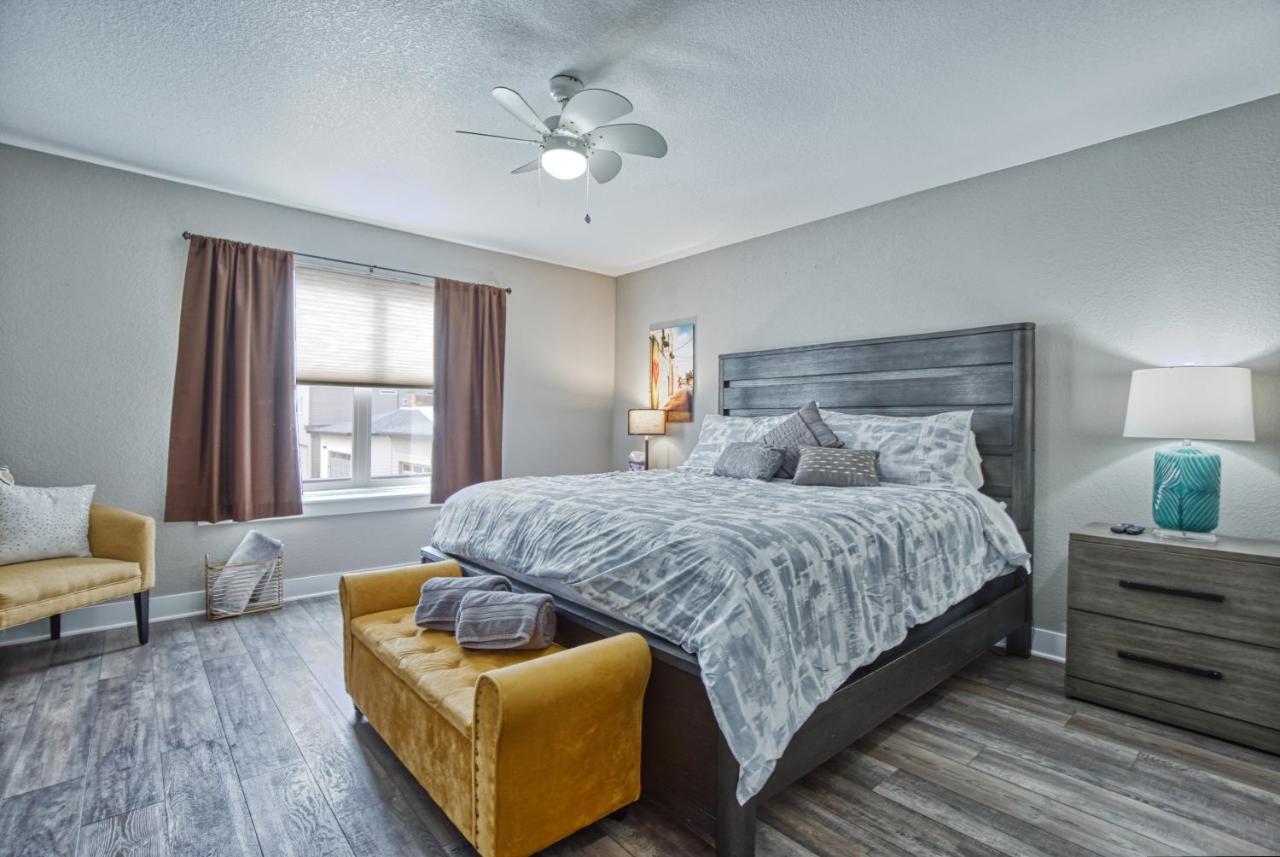 Modern Townhome Near Old Town, Breweries, & River! 柯林斯堡 外观 照片